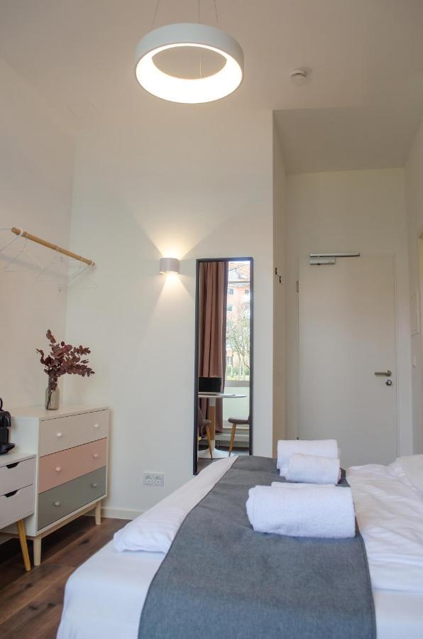 Homely Stay Studio 8 - Relaxed Self-Check-In Room In München Exterior foto